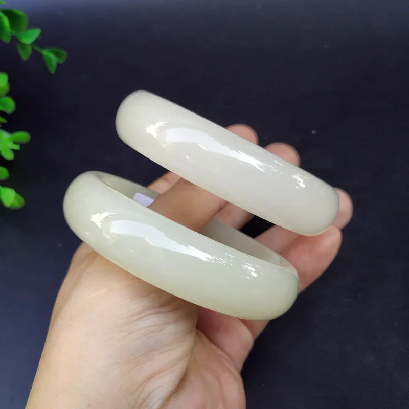 Ruifan Kvaliteetne Valge Jade Käevõru Käevõru Võlu Featured Ehted Mood Amulett Kingitused Naistele Trahvi Ehteid YBR583