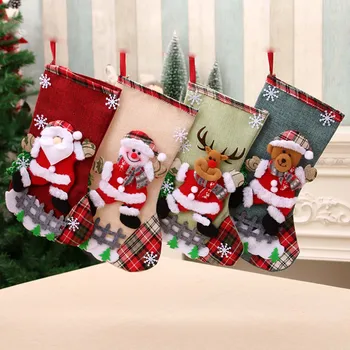 Jõulud Sukad Sokid koos Lumememm Santa Põder Karu Trükkimine Xmas Candy kingikoti Kamin Xmas Tree Teenetemärgi Uus Aasta