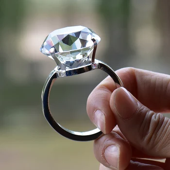 3cm crystal suur ring Pulm teenetemärgi romantiline ettepanek abielu rekvisiidid saata oma sõbranna sõbrad suveniirid, sünnipäev kingitused
